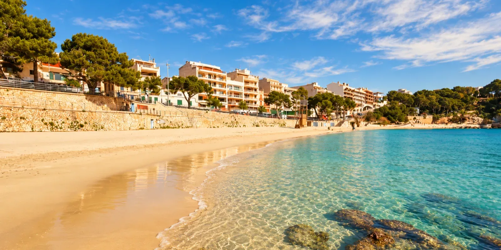 Comprar vivienda en Porto Cristo en 2026: precios, zonas, gastos y consejos de una agente inmobiliaria local